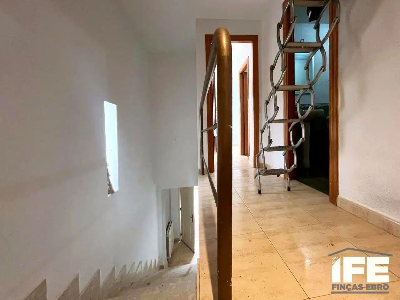Houses for sale in Pedrola  with Terrace
