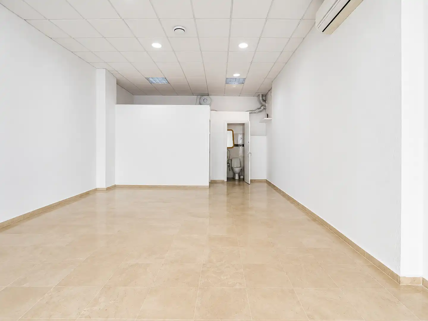 Local comercial en venda a Calle la Unión 45, imagen 5
