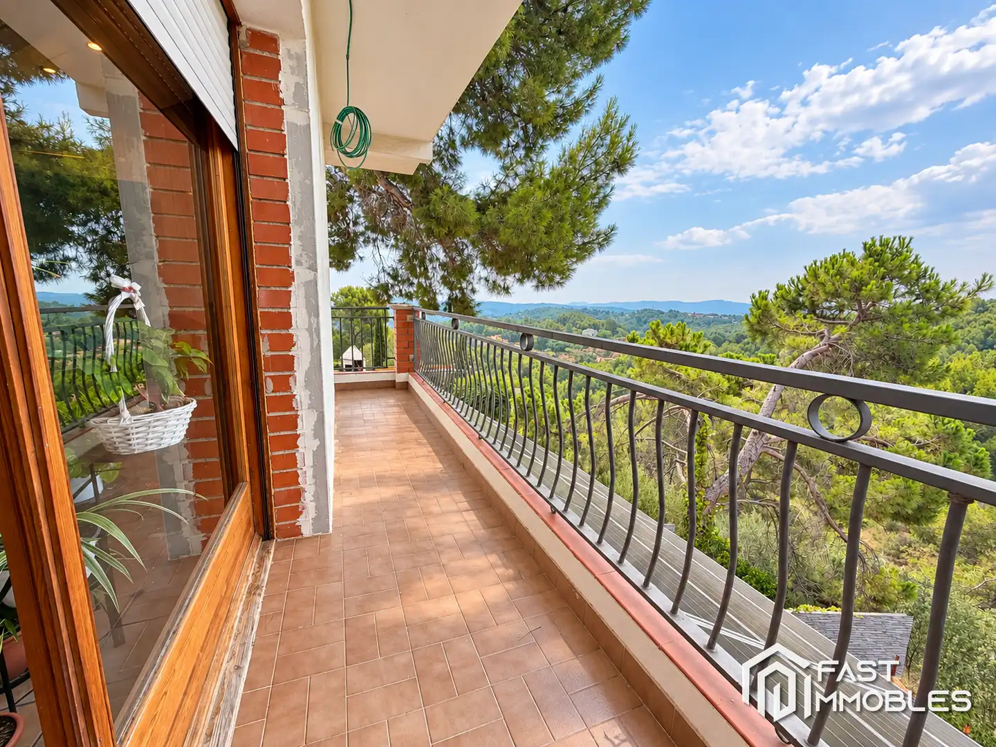 Terraza de Casa adosada en venta en Ponent