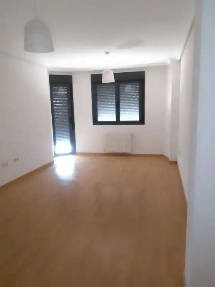 Schlafzimmer von Wohnung zur Miete in Albacete mit Heizung und Terrasse