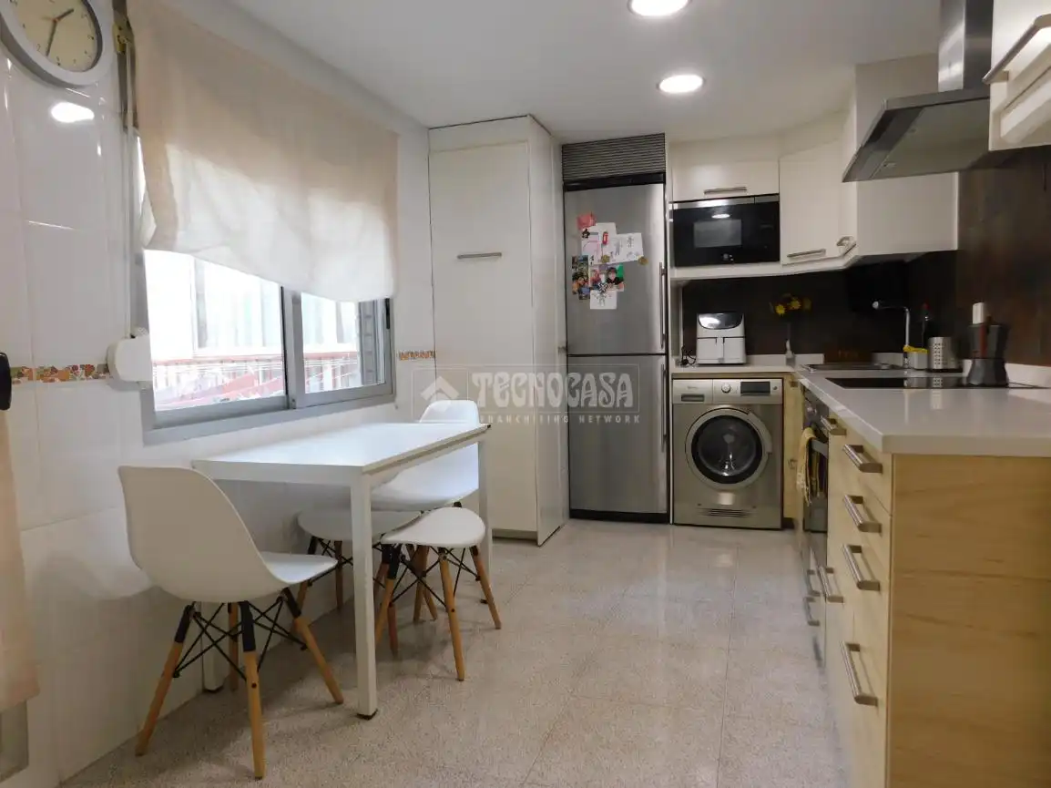 Cocina de Piso en venta en Zaragoza con Aire acondicionado, Calefacción y Terraza
