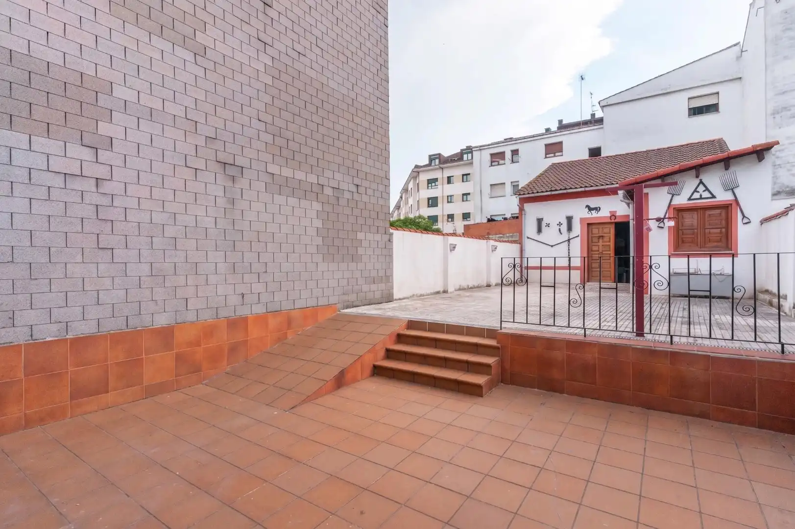 Terraza de Casa o chalet en venta en Llanera con Calefacción, Jardín privado y Terraza