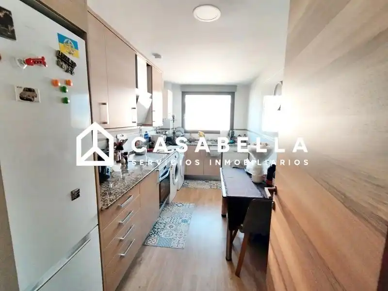 Cocina de Piso de alquiler en Valencia con Aire acondicionado, Calefacción y Terraza