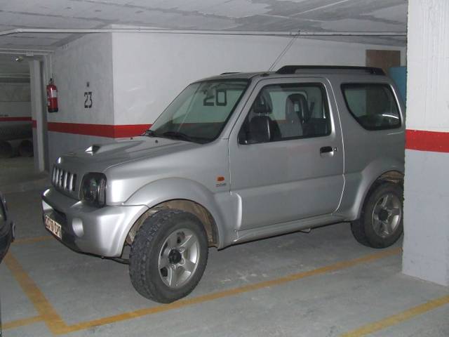 Garaje en Alquiler en Carrer de Joan d'Àustria, 69 en El Parc i la Llacuna del Poblenou