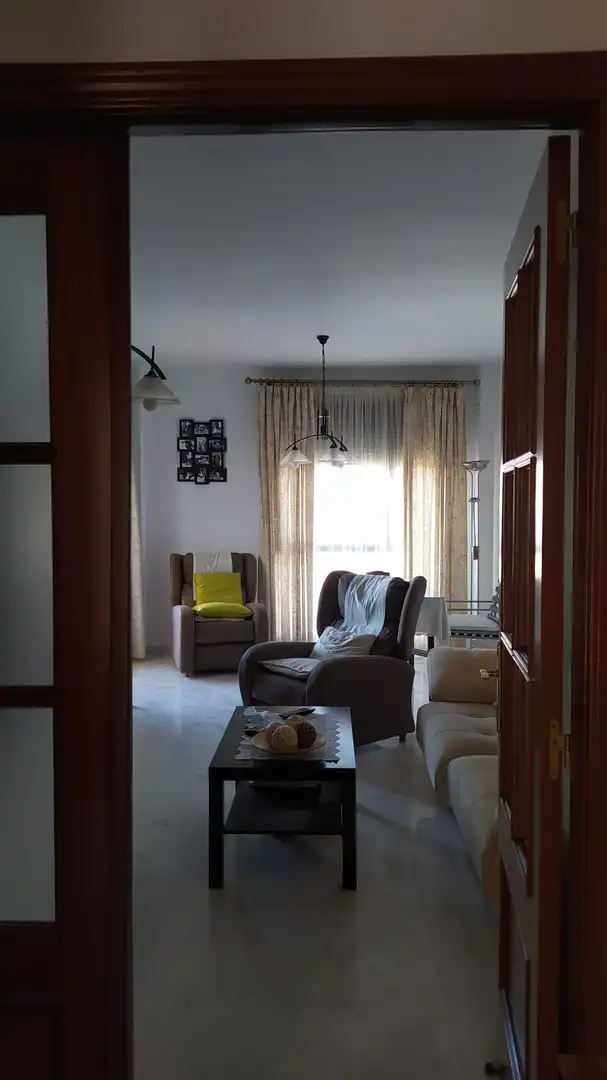Flat with pool to rent in Casco Antiguo, imagen 6