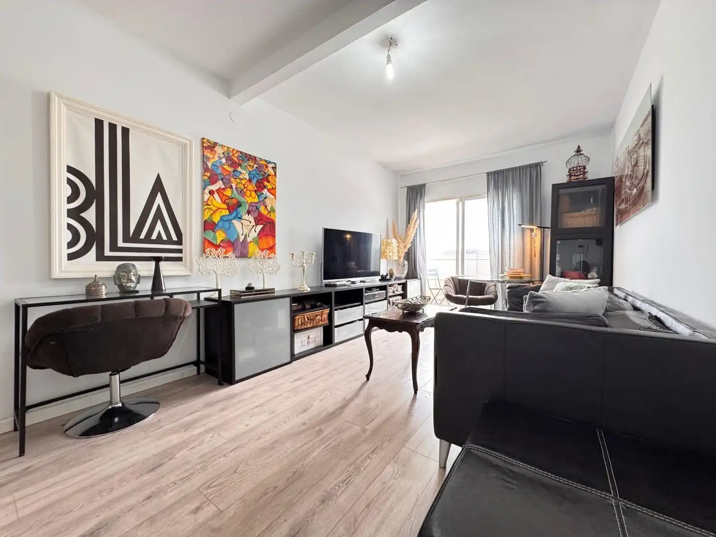 Living room of Flat for sale in Pontevedra Capital   with Terrace