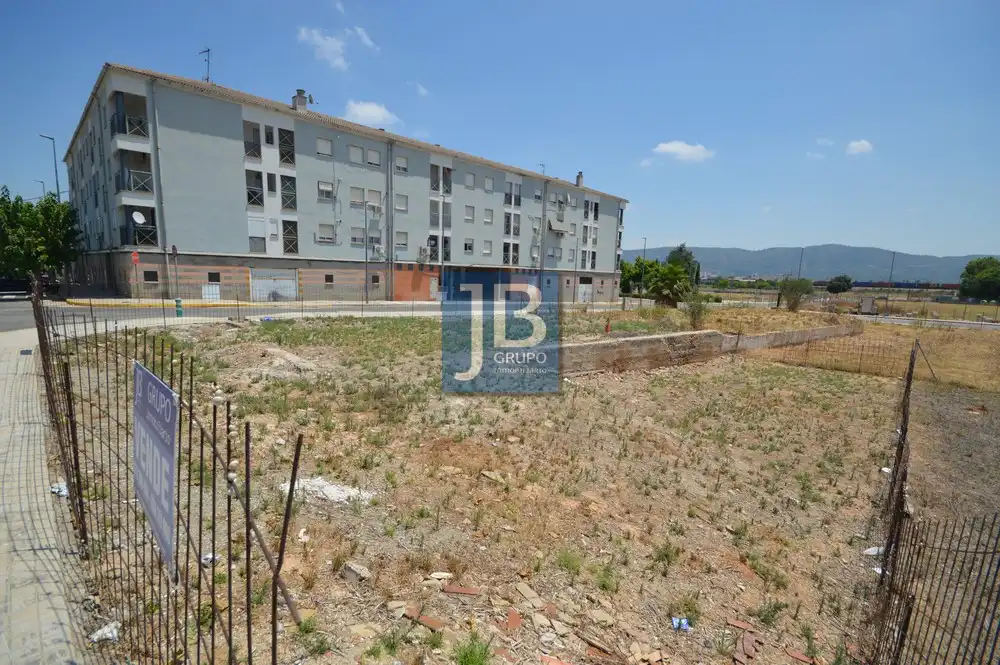 Terreny residencial en venda a Avenida Castella, imagen 13