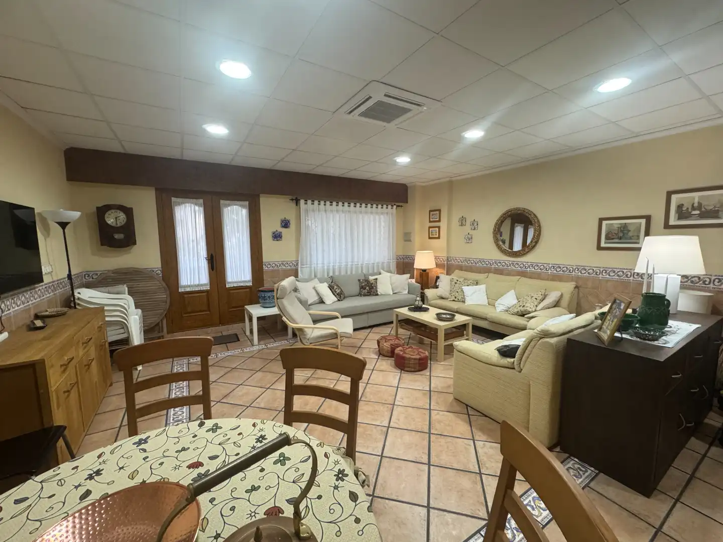 Sala d'estar de Pis en venda en Santa Pola amb Aire condicionat, Calefacció i Jardí privat