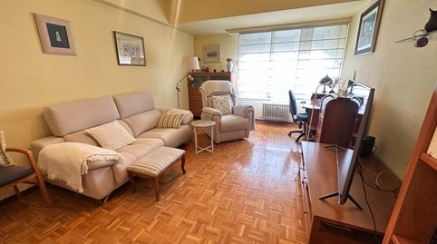 Foto 3 de Piso en venta en Calle Presidente Leopoldo Calvo Sotelo, Gran Via, Logroño