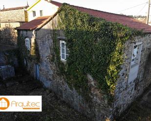 Vista exterior de Casa o xalet en venda en Ponteceso amb Jardí privat