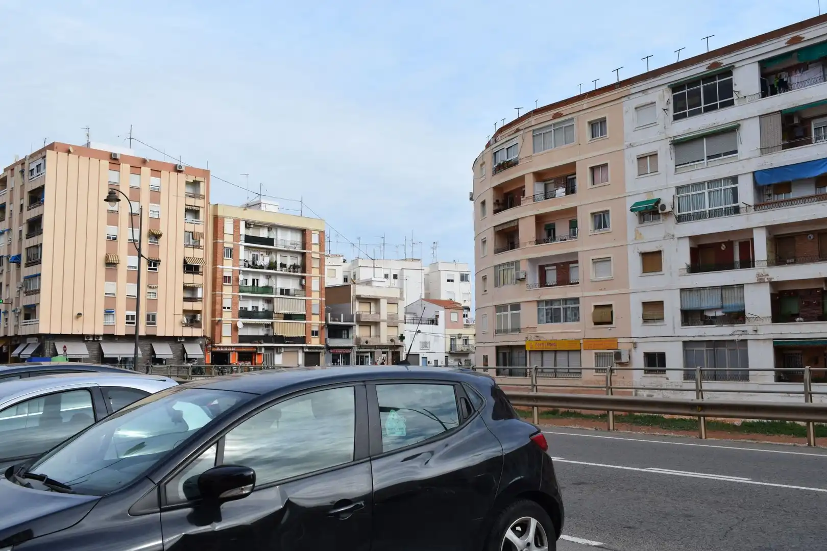 Local comercial en alquiler en Avinguda dels Hostalets, imagen 2