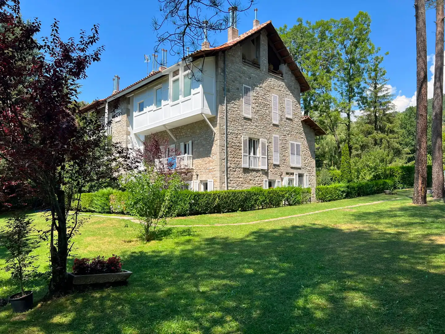 Vista exterior de Planta baja en venta en Camprodon con Jardín privado y Piscina comunitaria
