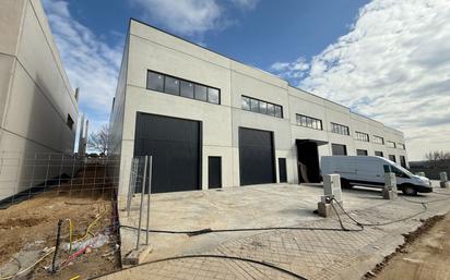 Exterior view of Industrial buildings to rent in Arroyomolinos (Madrid)