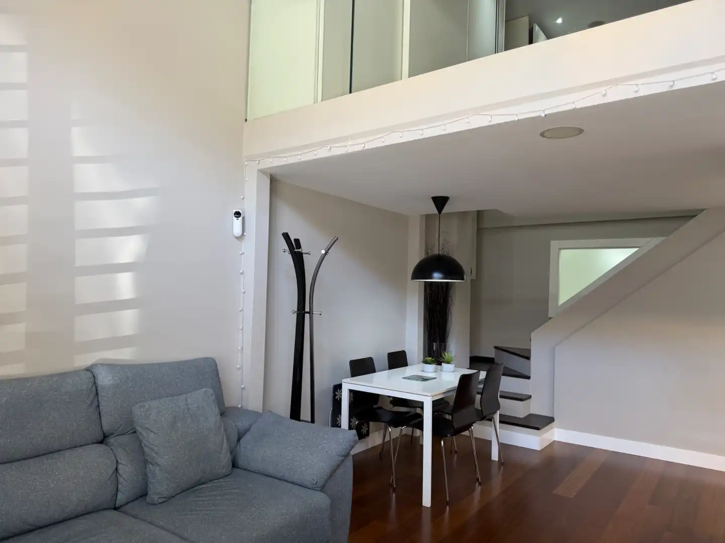 Sala d'estar de Loft de lloguer en Petrer, Alicante