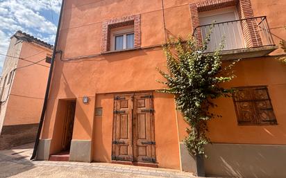 Exterior view of Country house for sale in La Almunia de Doña Godina   with Heating, Terrace and Storage room