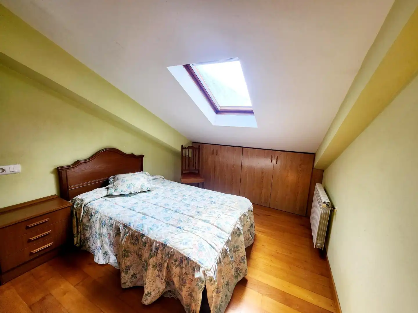 Schlafzimmer von Wohnungen zum Verkauf in Villayón mit Heizung