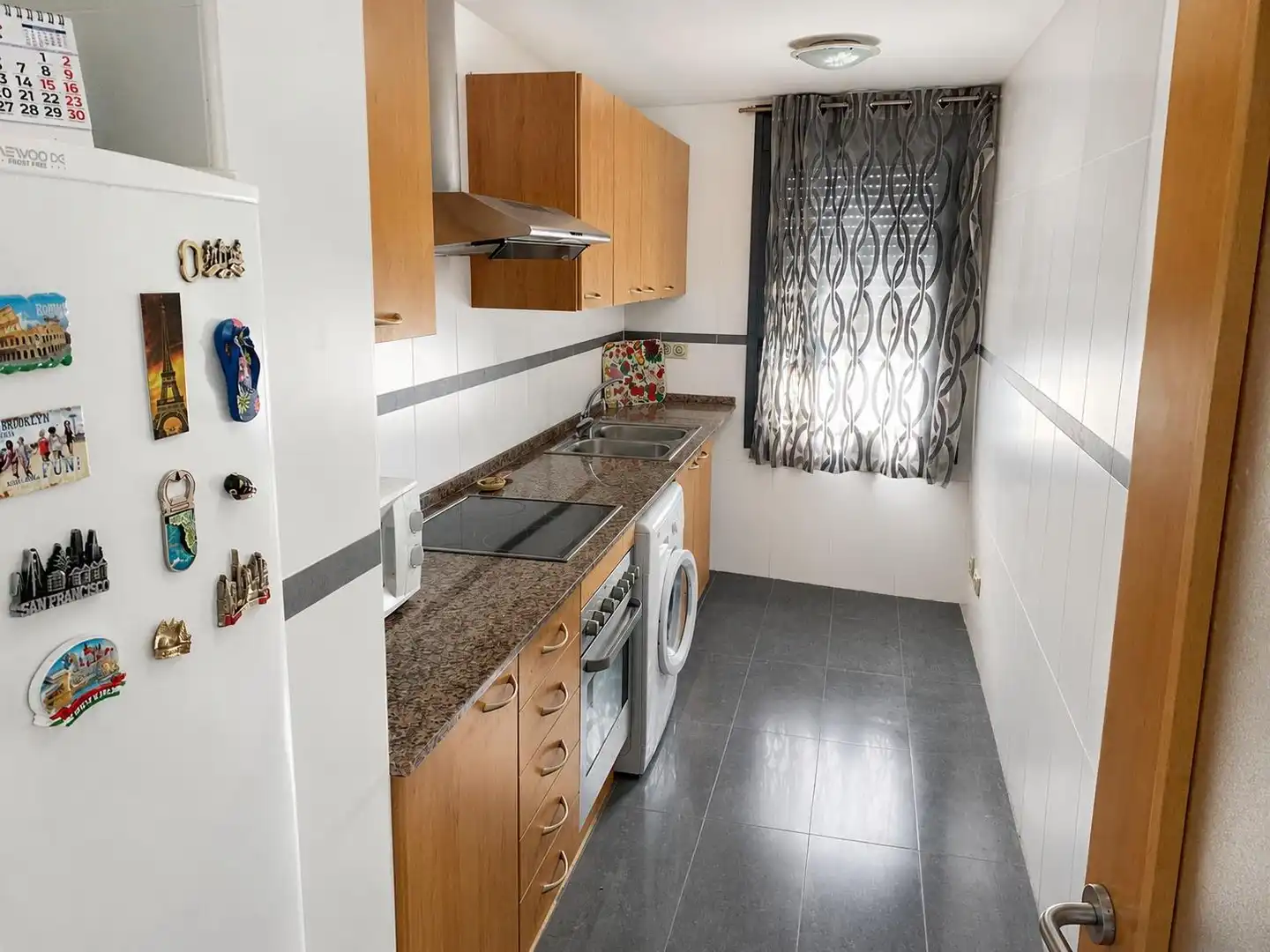 Kitchen of Flat for sale in Deltebre  with Community pool