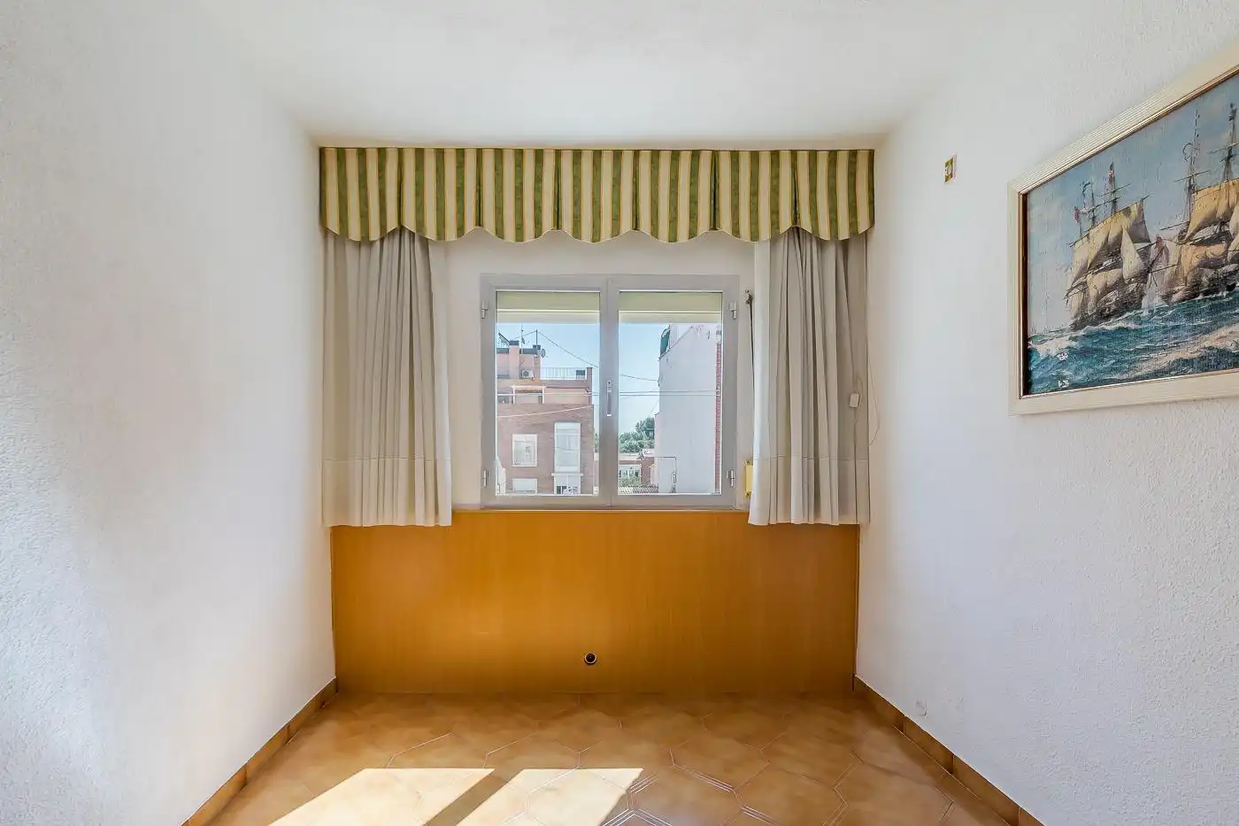 Bedroom of Flat for sale in Madrid  with Air Conditioner