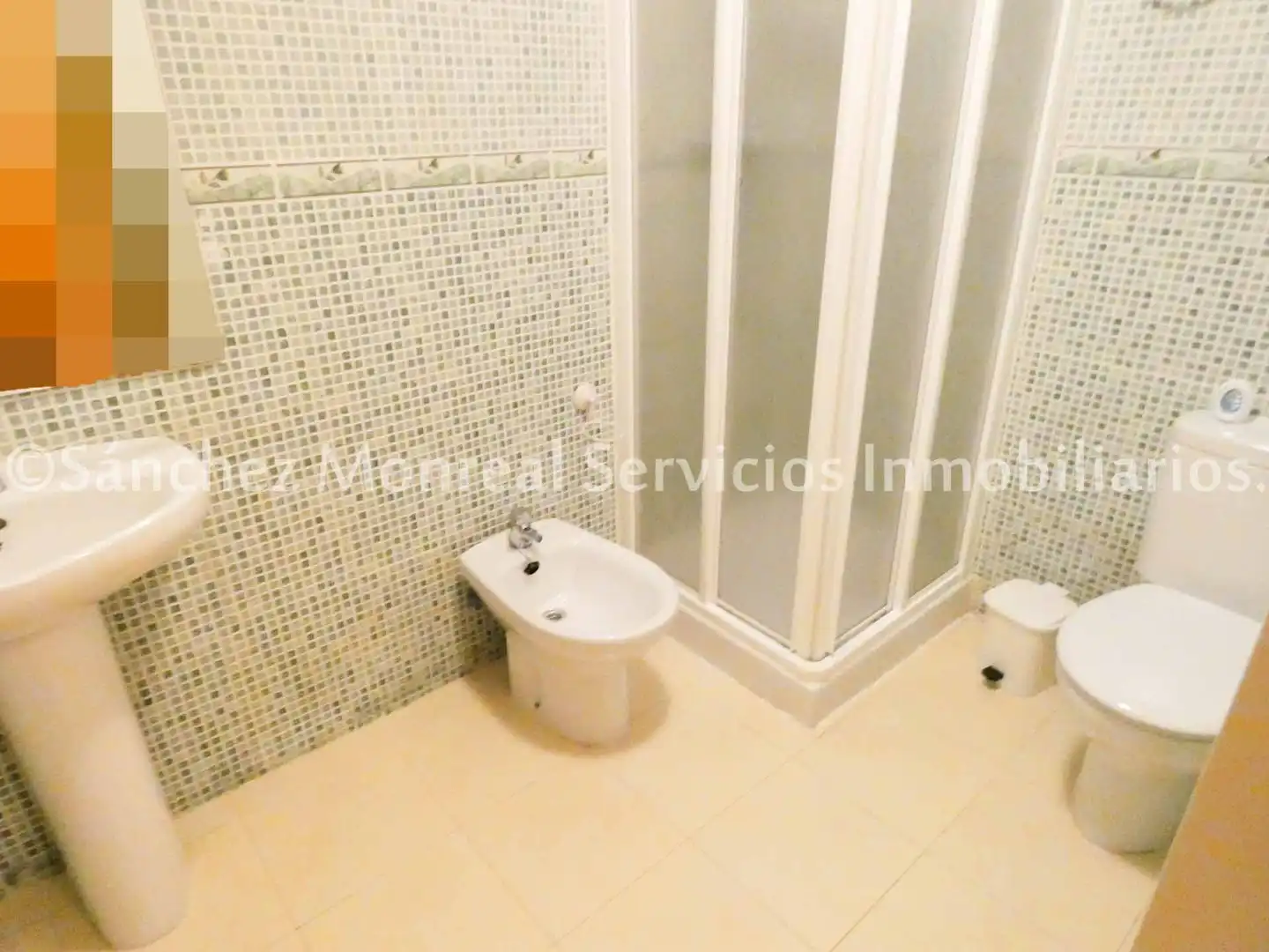 Baño de Piso de alquiler en Alcázar de San Juan con Calefacción, Parquet y Amueblado