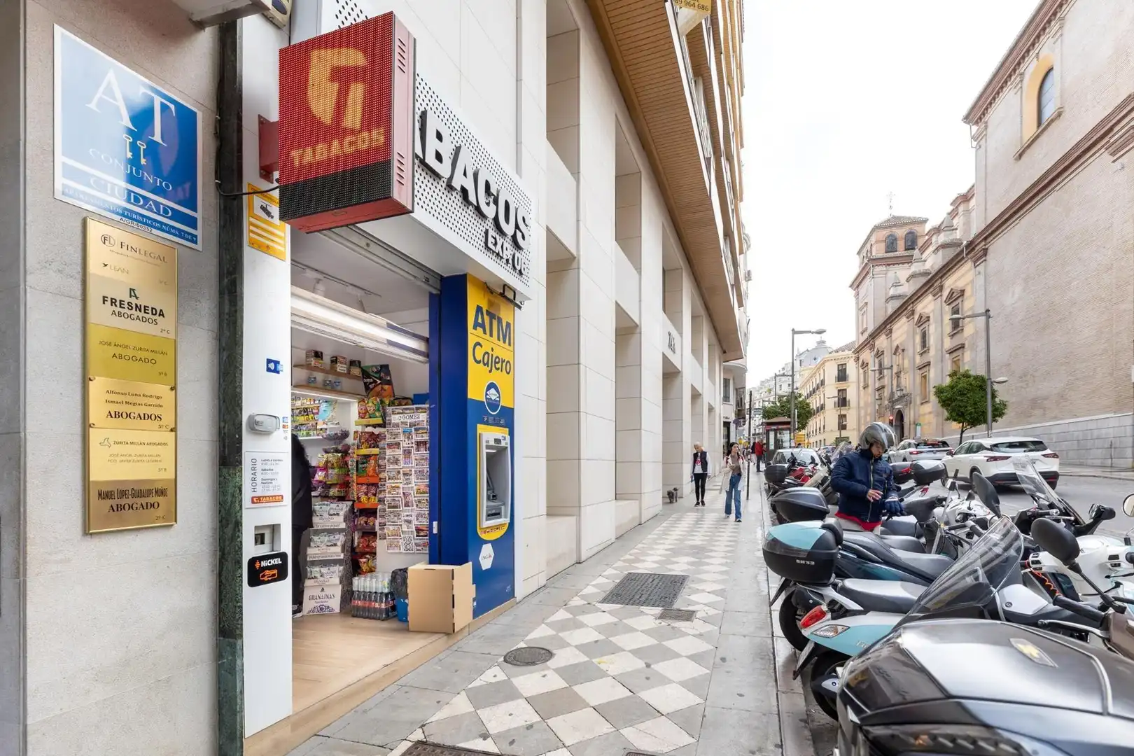 Local de alquiler en Granada
