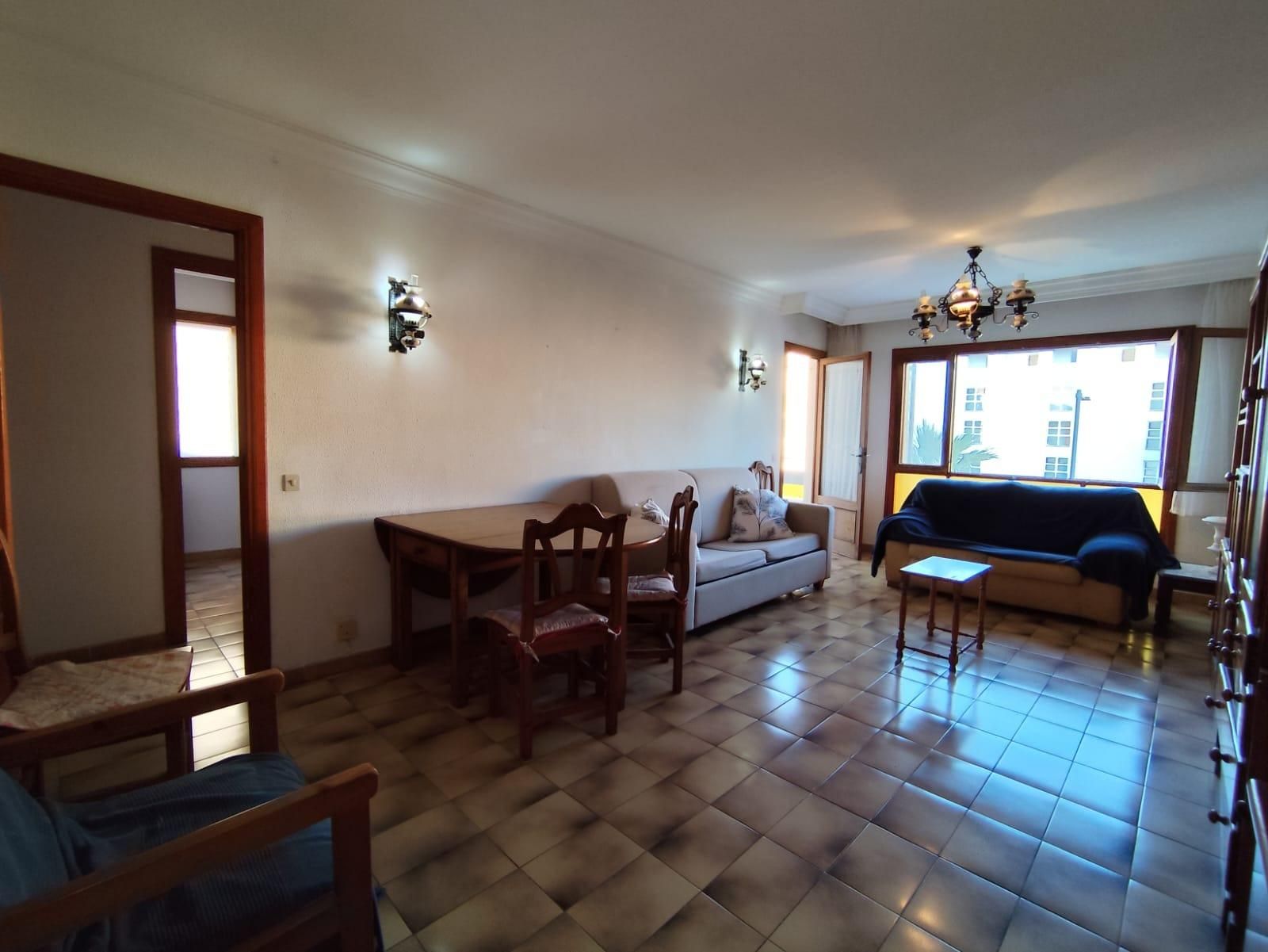 Sala d'estar de Pis en venda en Muro amb Terrassa i Balcó