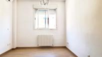 Bedroom of Flat to rent in  Madrid Capital  with Air Conditioner, Heating and Terrace