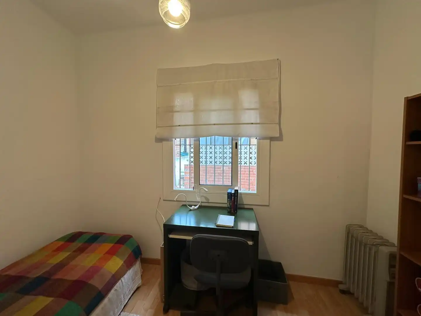 Dormitori de Apartament en venda en Barcelona amb Parquet, Traster i Moblat