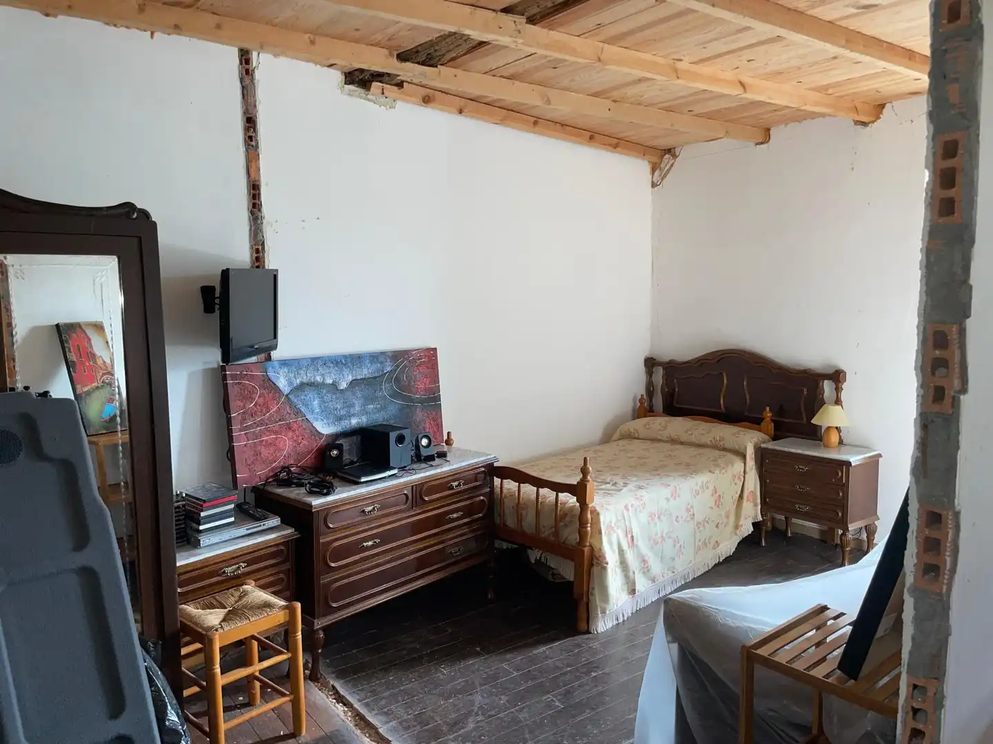 Dormitori de Finca rústica en venda en A Arnoia amb Traster, Moblat i Balcó