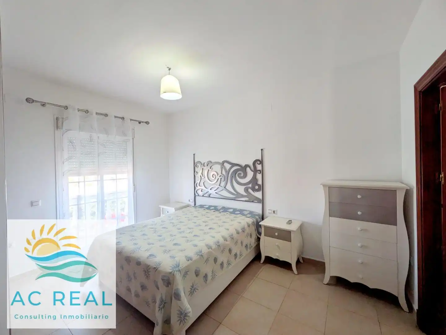 Habitación de Casa adosada en venta en Ayamonte con Aire acondicionado, Jardín privado y Terraza
