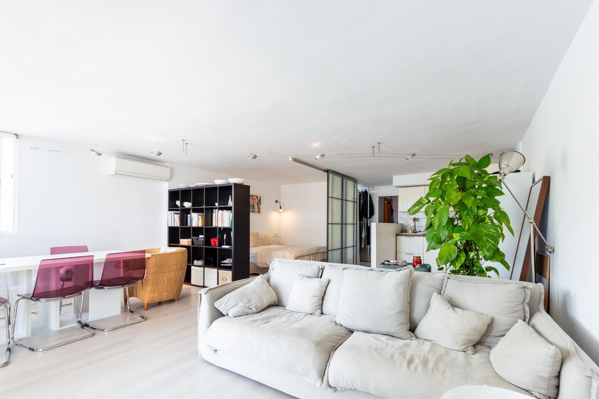 Sala d'estar de Planta baixa en venda en  Palma de Mallorca amb Aire condicionat, Calefacció i Jardí privat