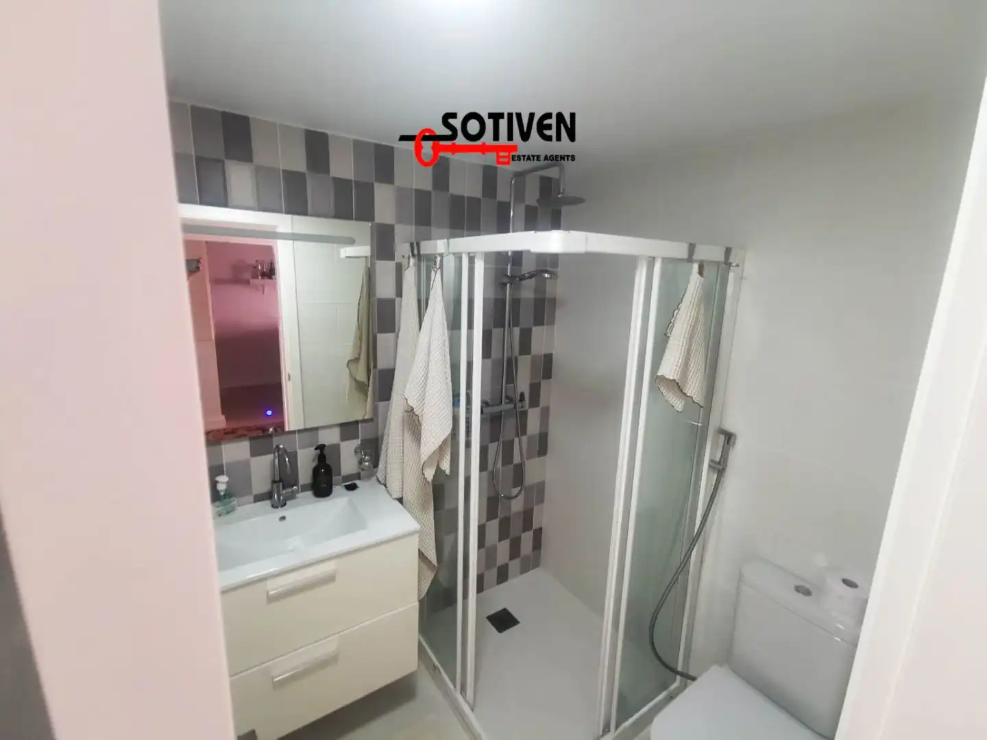 Apartament amb piscina en venda a Galicia, imagen 21