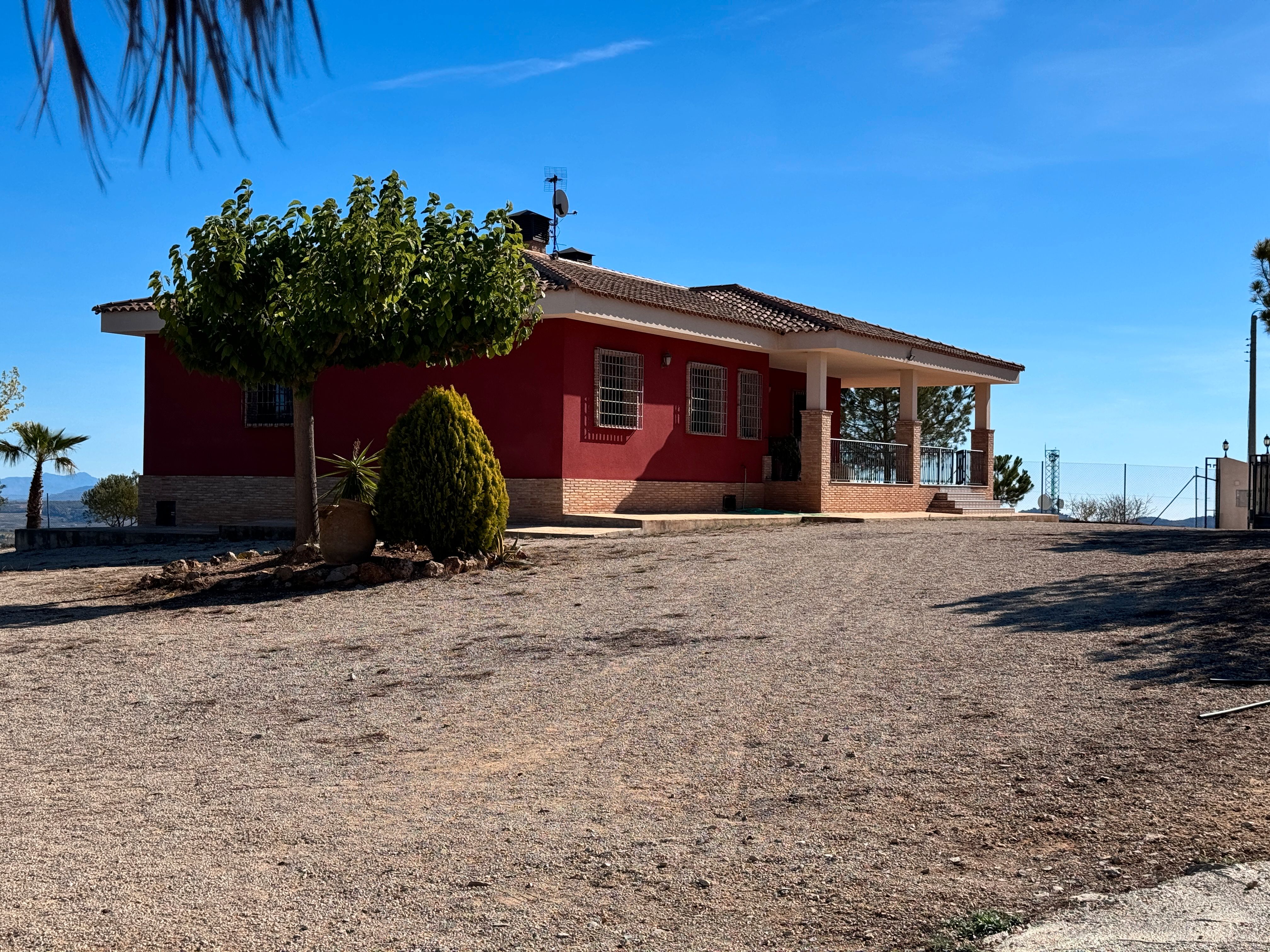 Vista exterior de Casa o xalet en venda en Bullas amb Aire condicionat, Calefacció i Jardí privat