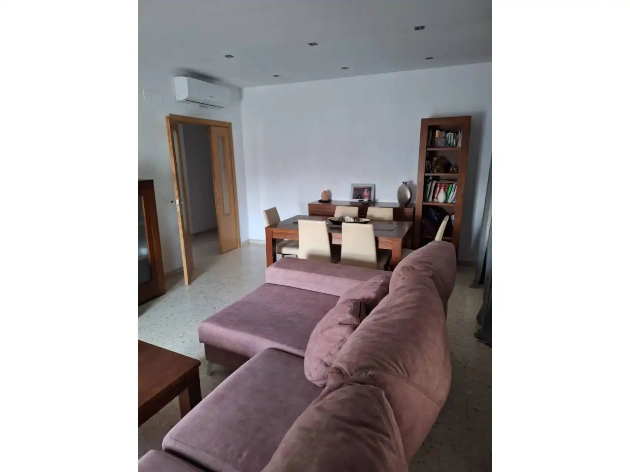 Sala de estar de Piso en venta en El Viso del Alcor con Aire acondicionado, Terraza y Amueblado