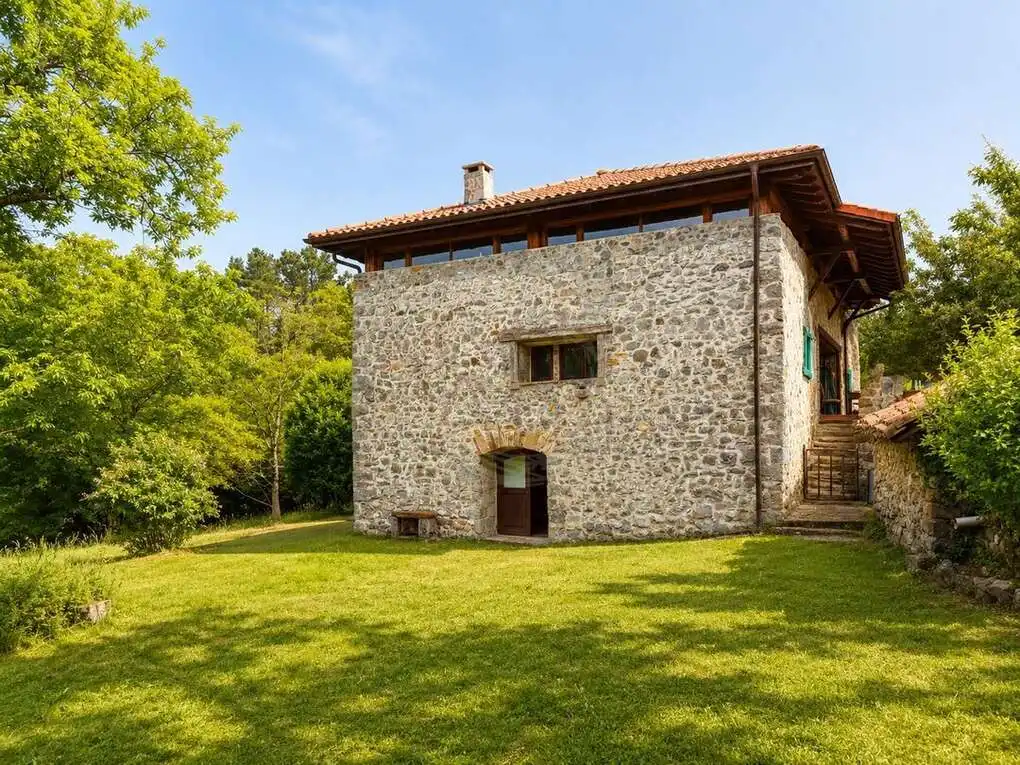 Vista exterior de Casa o xalet en venda en Areatza amb Terrassa