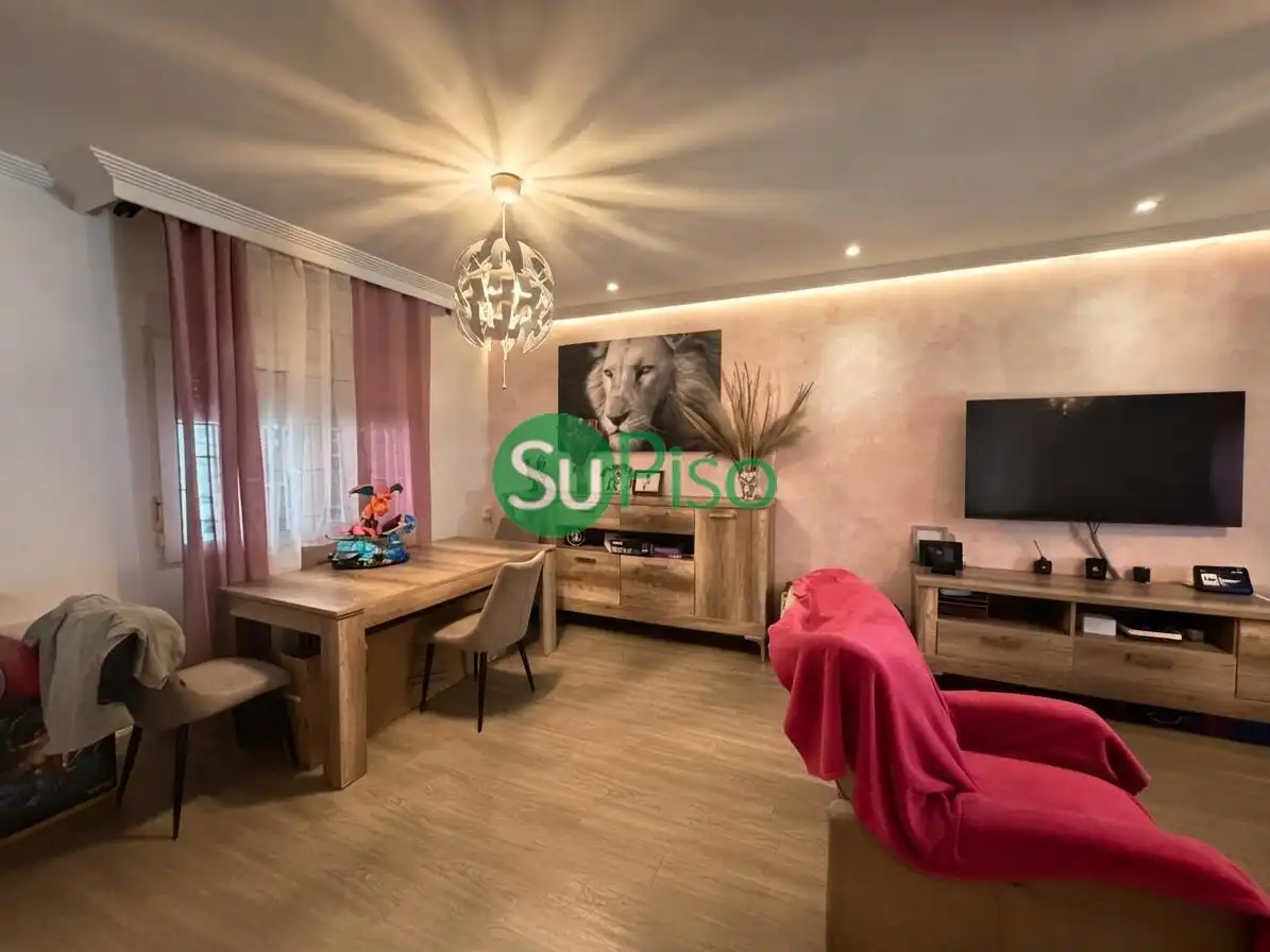 Villa mit Pool zum Verkauf in Calle Arenal 5, imagen 4