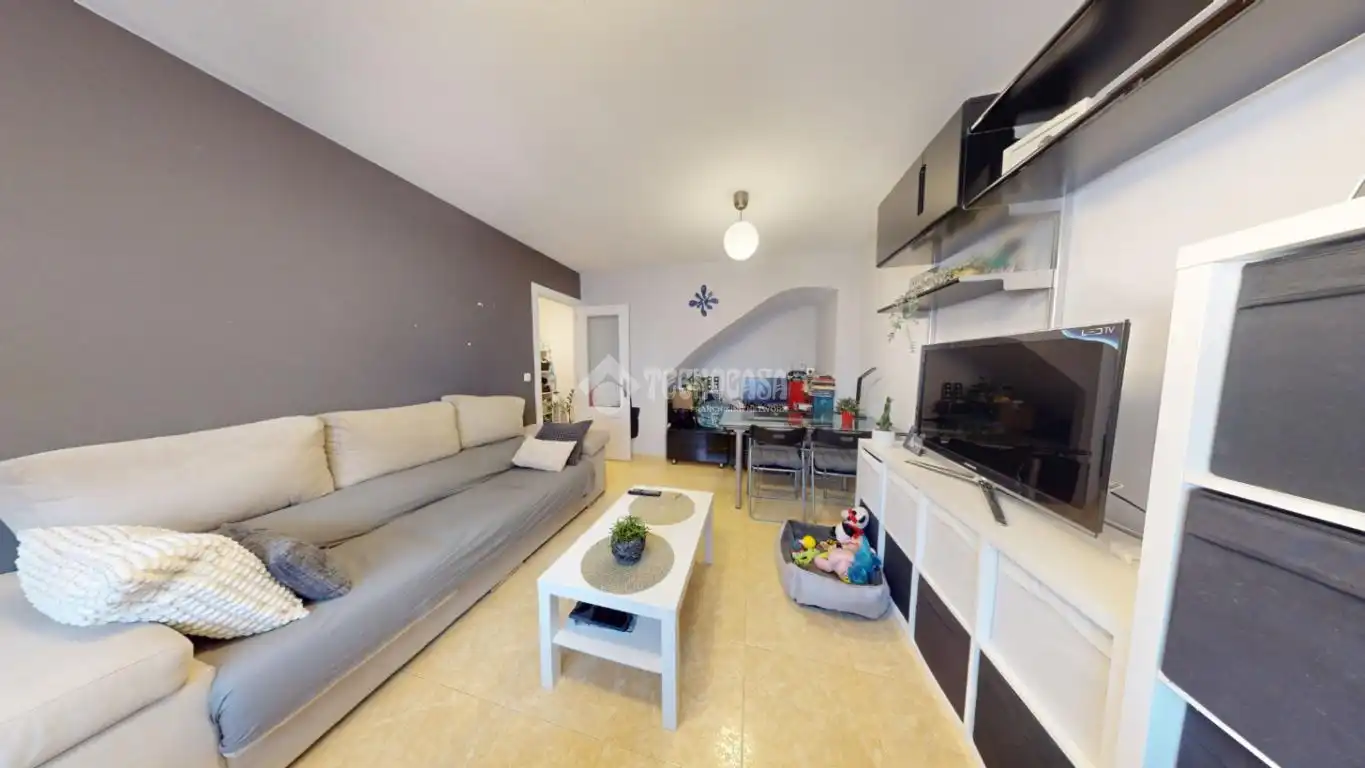 Wohnzimmer von Wohnung zum Verkauf in Azuqueca de Henares mit Klimaanlage und Heizung