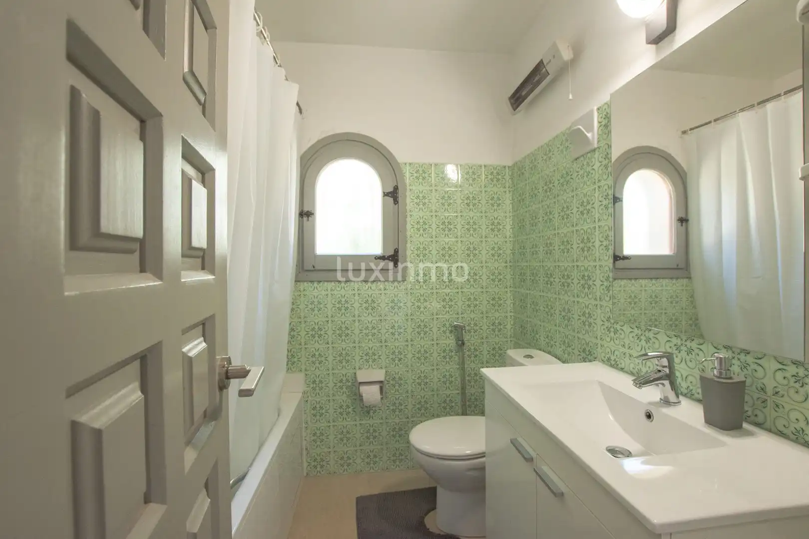 Villa mit Pool zum Verkauf in Maryvilla, imagen 32