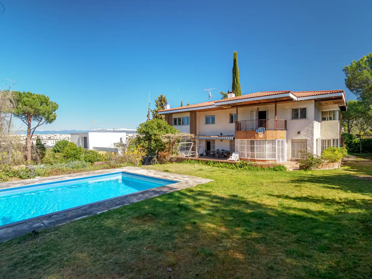 Garden of Houses for sale in Boadilla del Monte  with Heating, Private garden and Terrace