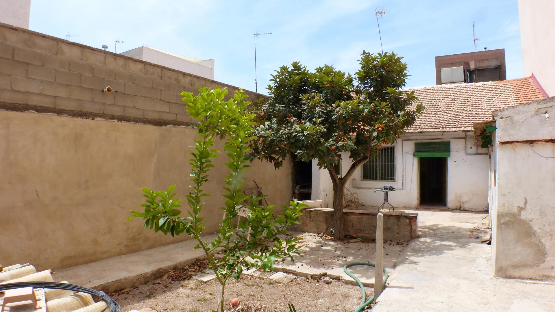 Exterior view of House or chalet for sale in San Vicente del Raspeig / Sant Vicent del Raspeig  with Terrace and Storage room