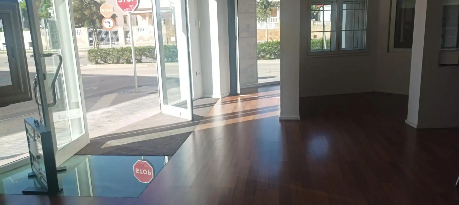 Local comercial en venda a Grau de Gandia - Venecia - Marenys de Rafalcaid