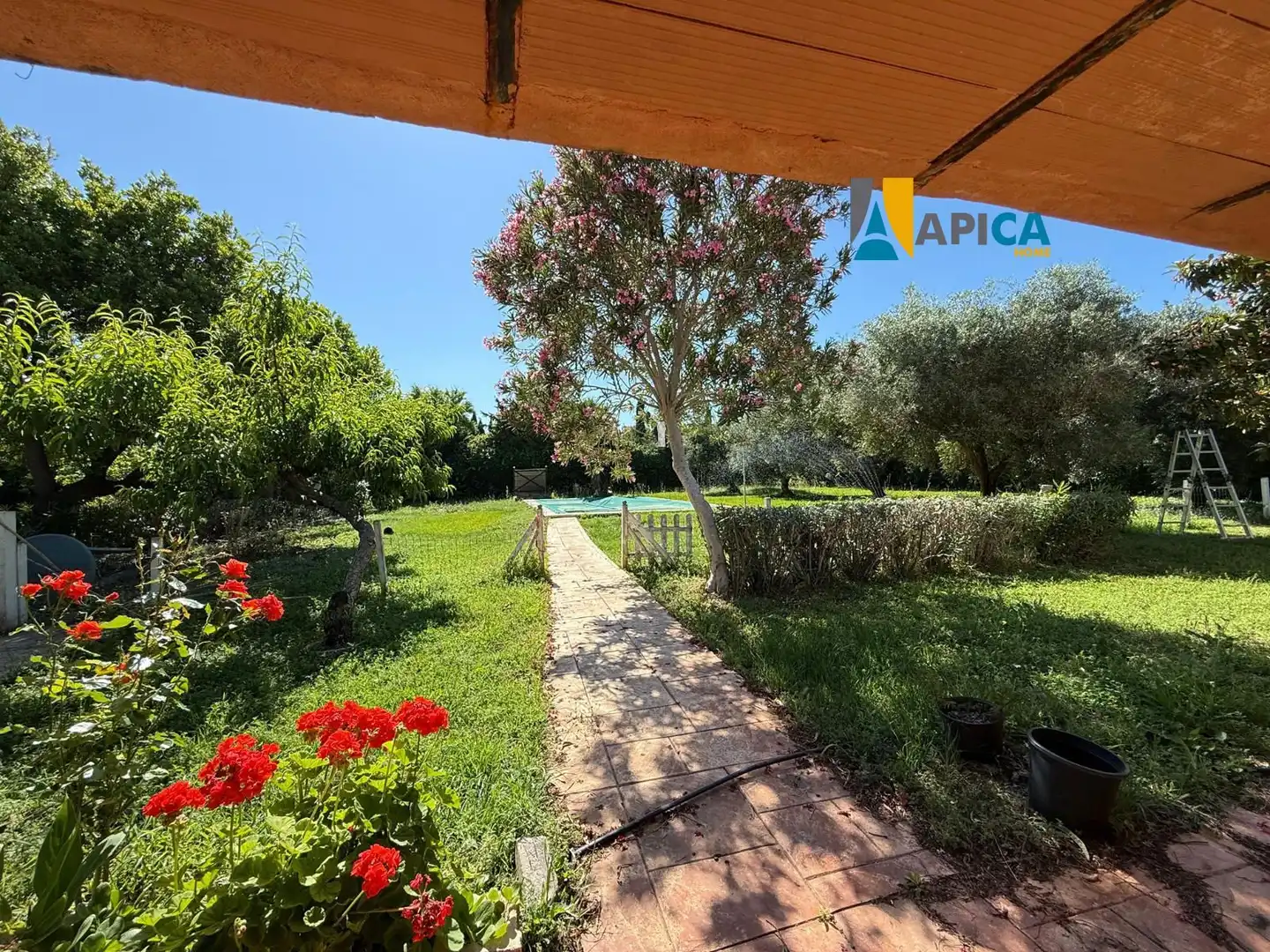 Jardí de Casa o xalet en venda en Puerto Real amb Aire condicionat, Terrassa i Traster