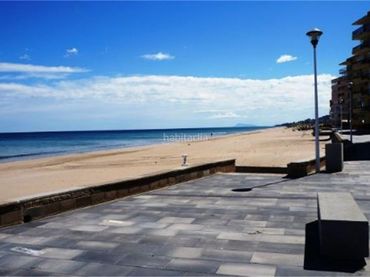 Casa con piscina in vendita a Avinguda Mareny Blau 6