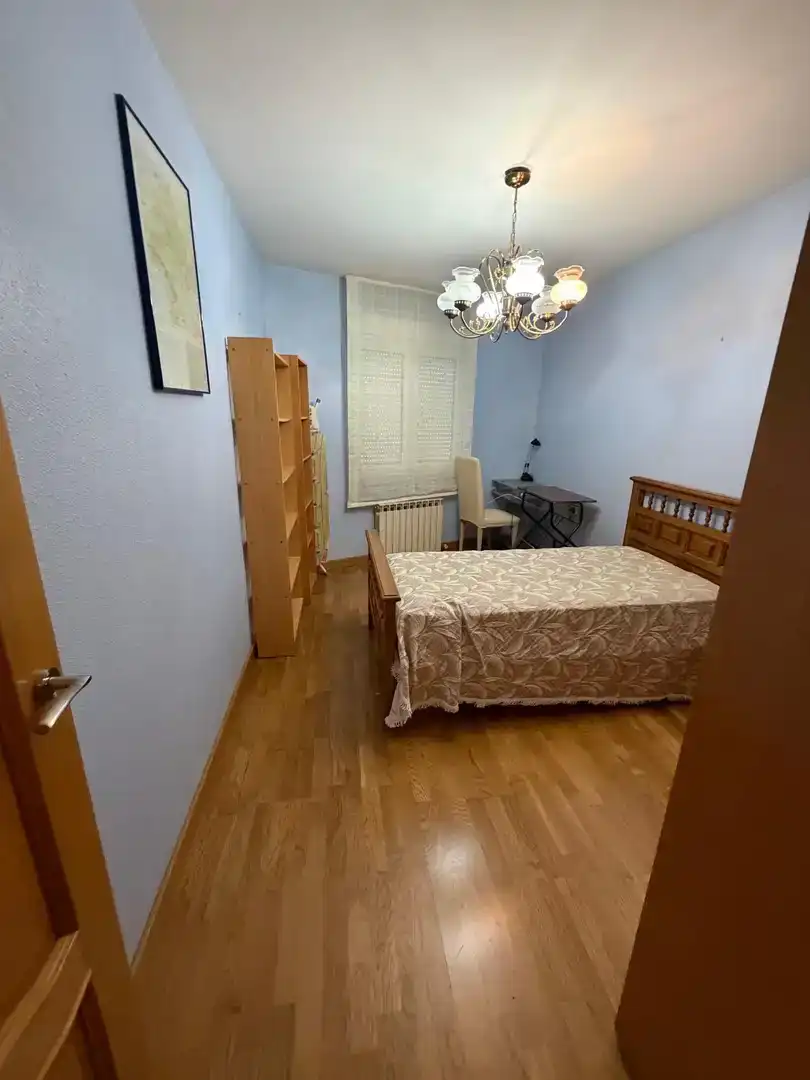 Habitación de Piso en venta en Sesma con Parquet, Trastero y Amueblado