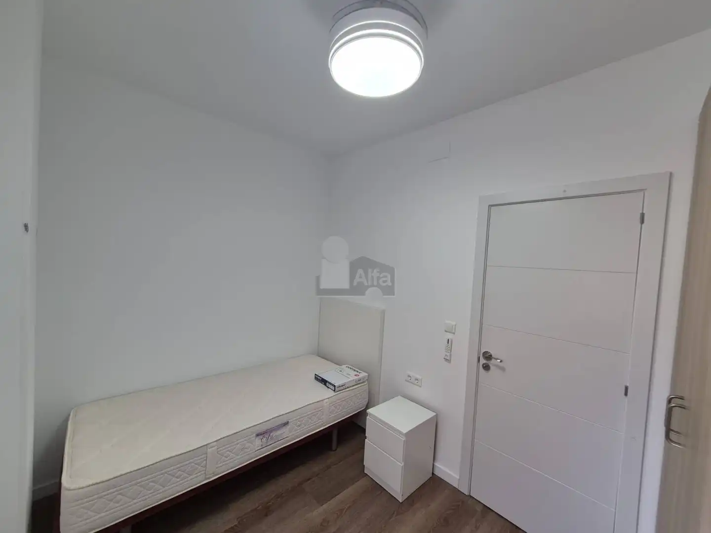 Habitación en Carrer de la Pobla de Farnals, 5, Albors