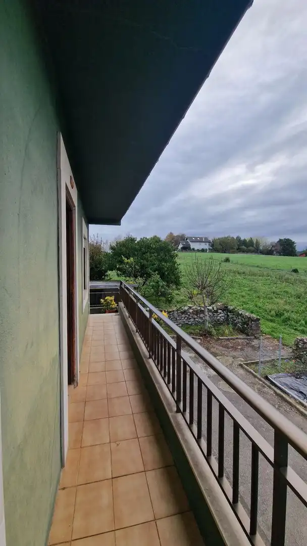 Garden of Houses for sale in Torrelavega   with Heating, Storage room and Balcony