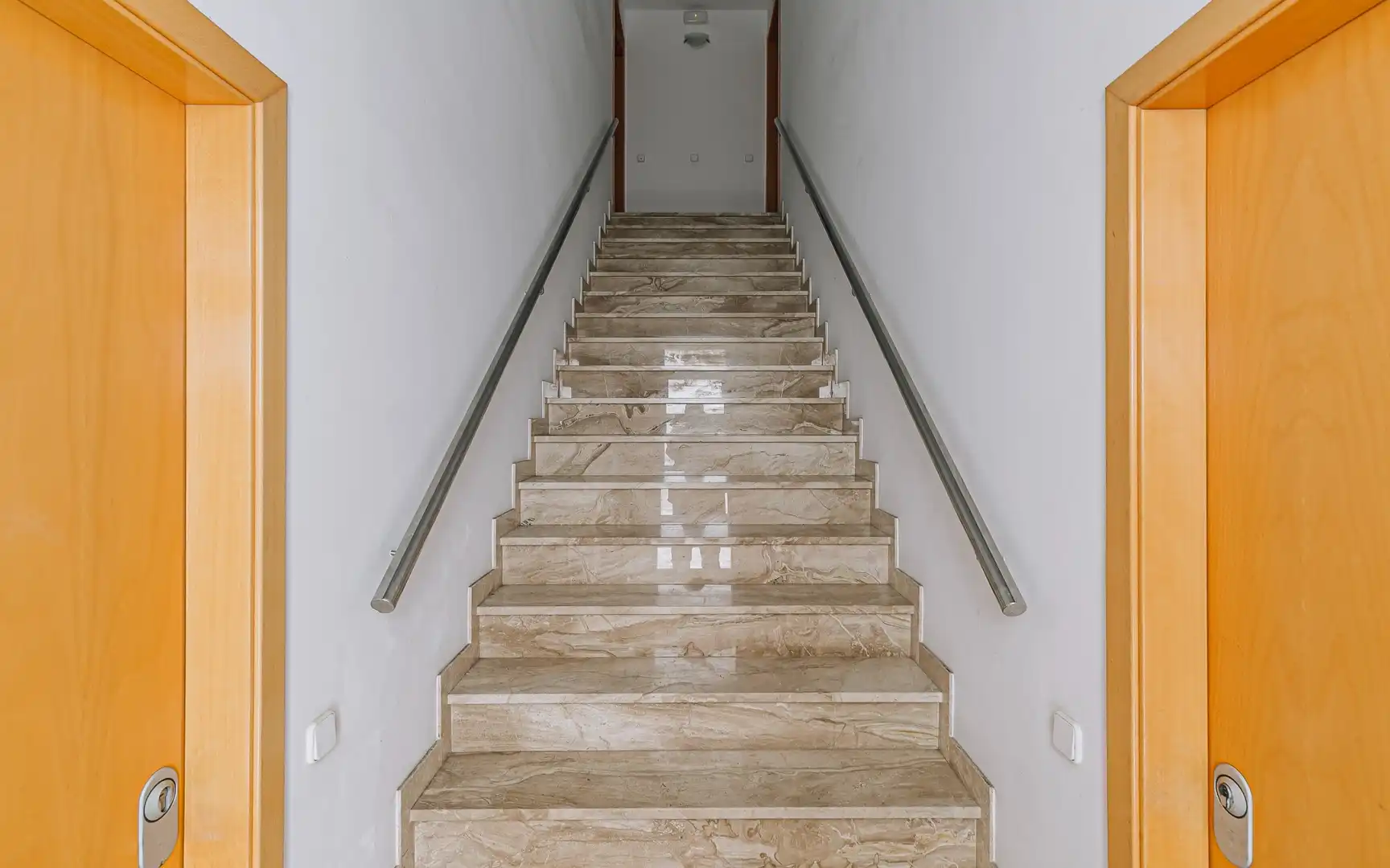 Appartamento con terrazza in vendita a Alba, imagen 38