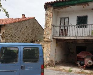 Vista exterior de Casa o xalet en venda en Los Tojos  amb Balcó