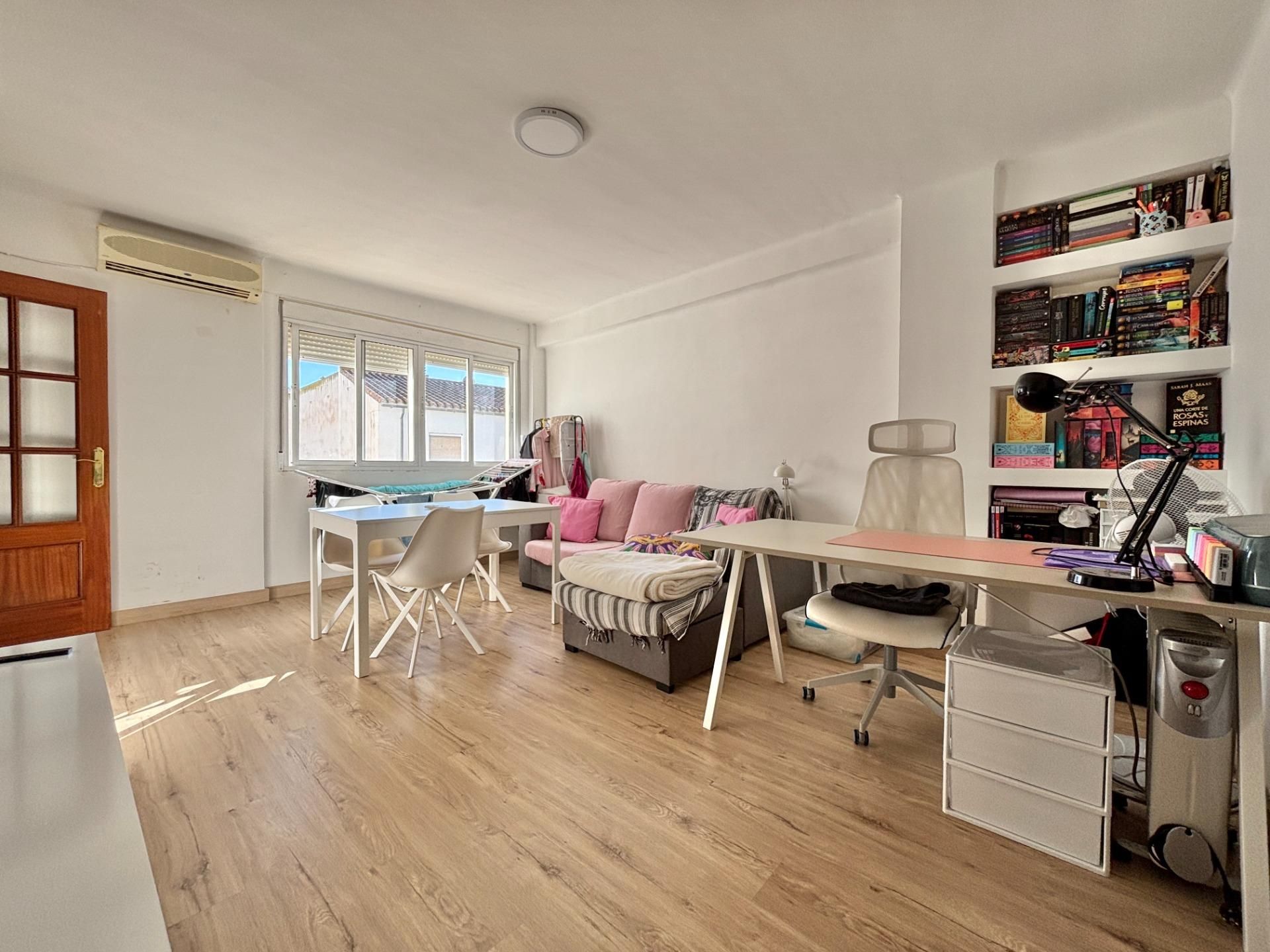 Sala d'estar de Pis en venda en Antequera amb Balcó