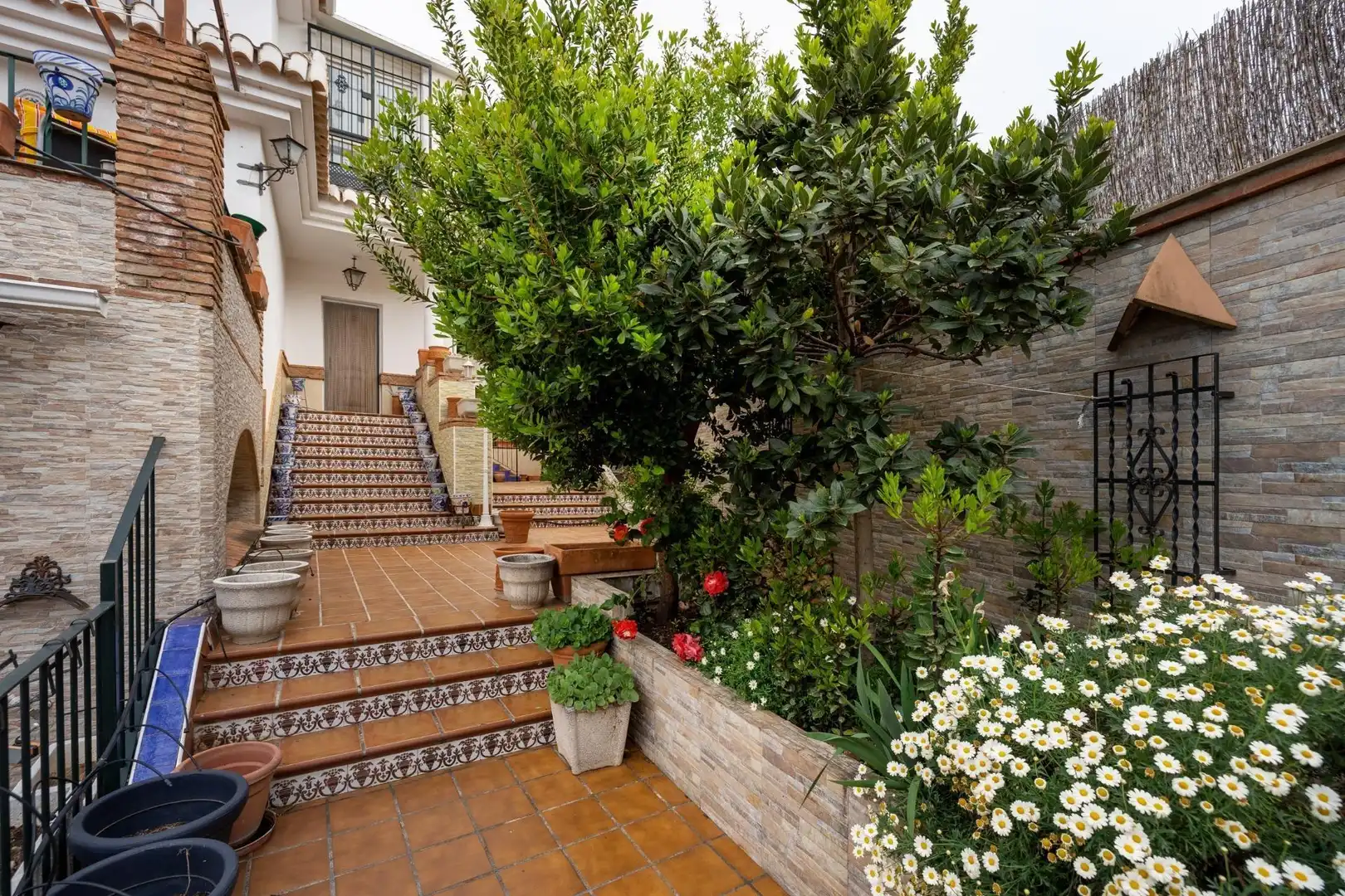 Terrace of Houses for sale in Barrio de la Vega
