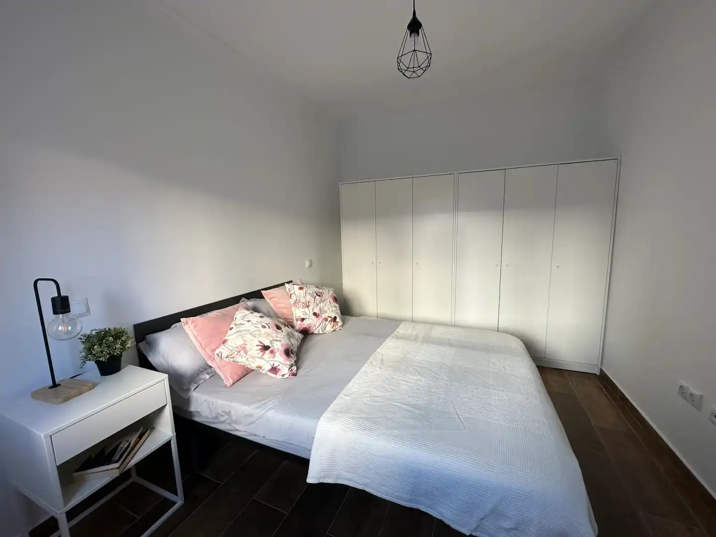 Bedroom of Flat for rent in Carabanchel